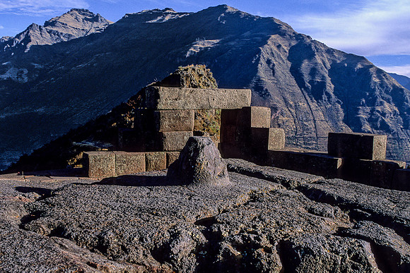 Intihuatana, Inca-Pisac