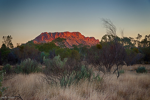 Sunset, turnoff to Simpsons Gap, West MacDonnell Ranges