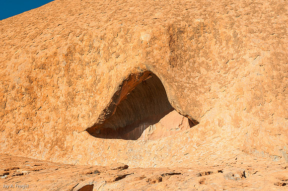 "I'll will blow you a good-bye kiss" - Uluru