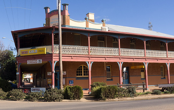 Hotel, Trangie
