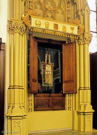 Maisel Synagogue