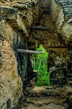 Calakmul   - Structure 3 - vaulted passageway