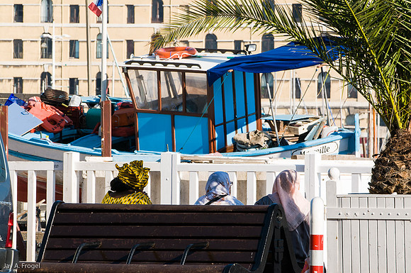 Watching a traditional fishing boat, Vieux-Port