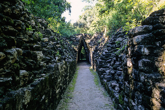 Becan - Passageway with corbelled arches